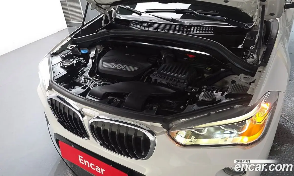 BMW X1 2019 2.0 автомат (гидро), фото 5