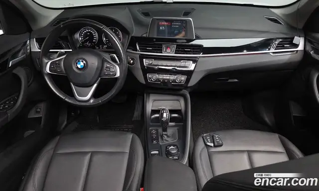 BMW X1 2019 2.0 автомат (гидро), миниатюра 9