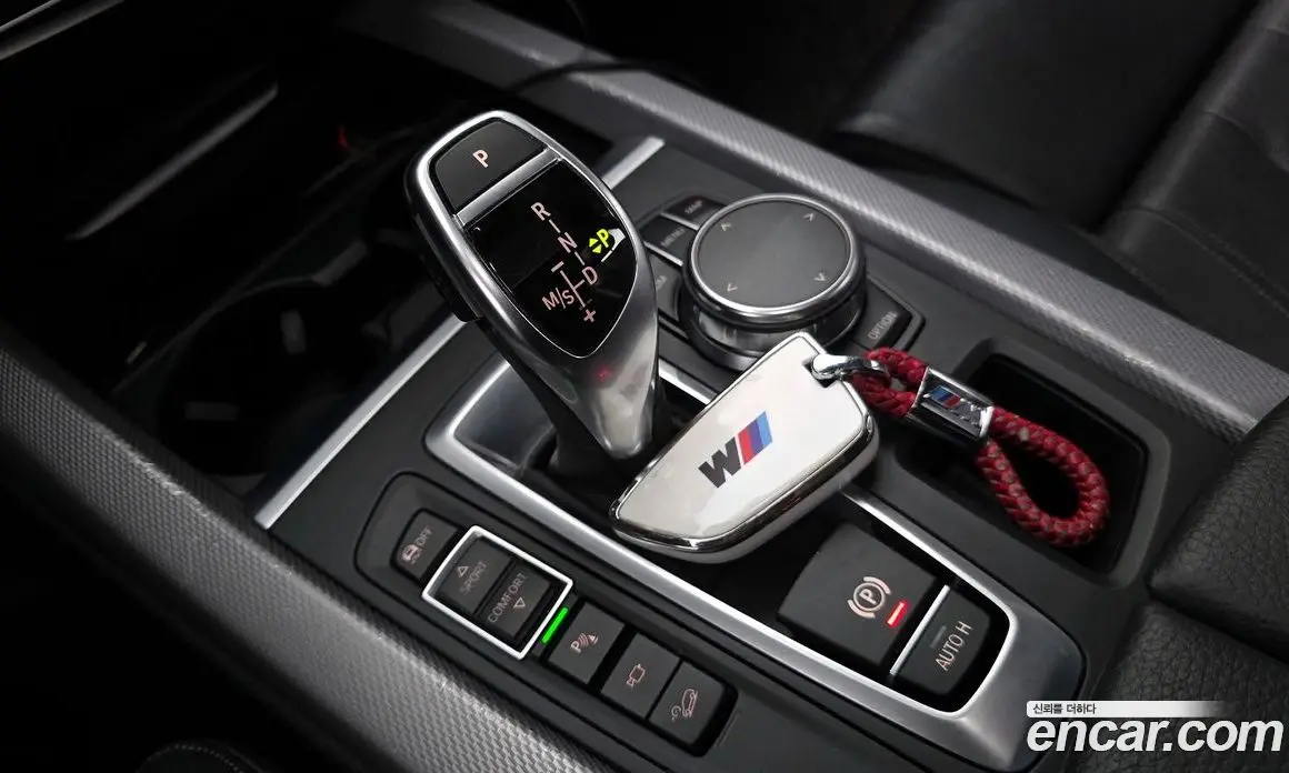 BMW X5 2018 3.0 автомат (гидро), фото 12