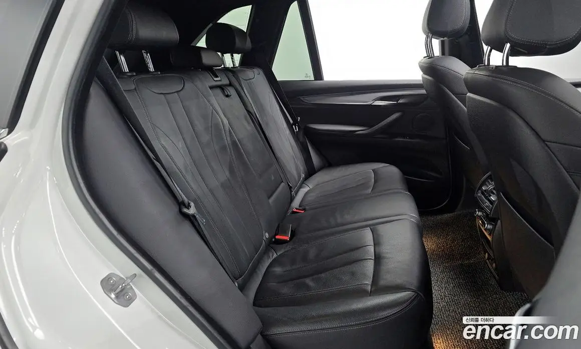 BMW X5 2018 3.0 автомат (гидро), фото 17