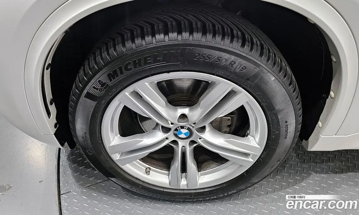 BMW X5 2018 3.0 автомат (гидро), фото 5