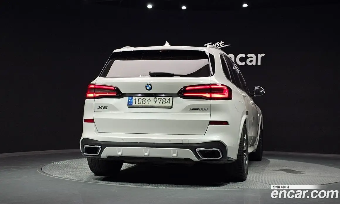 BMW X5 2021 3.0 автомат (гидро), фото 3