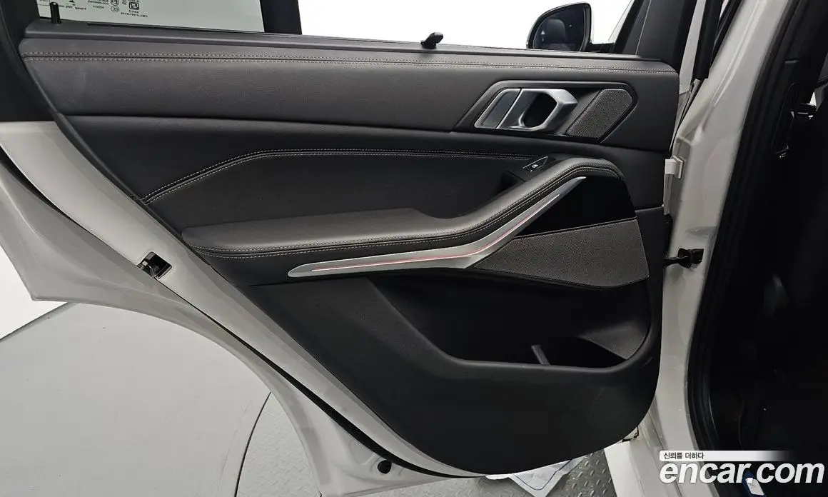 BMW X5 2025 3.0 автомат (гидро), фото 15