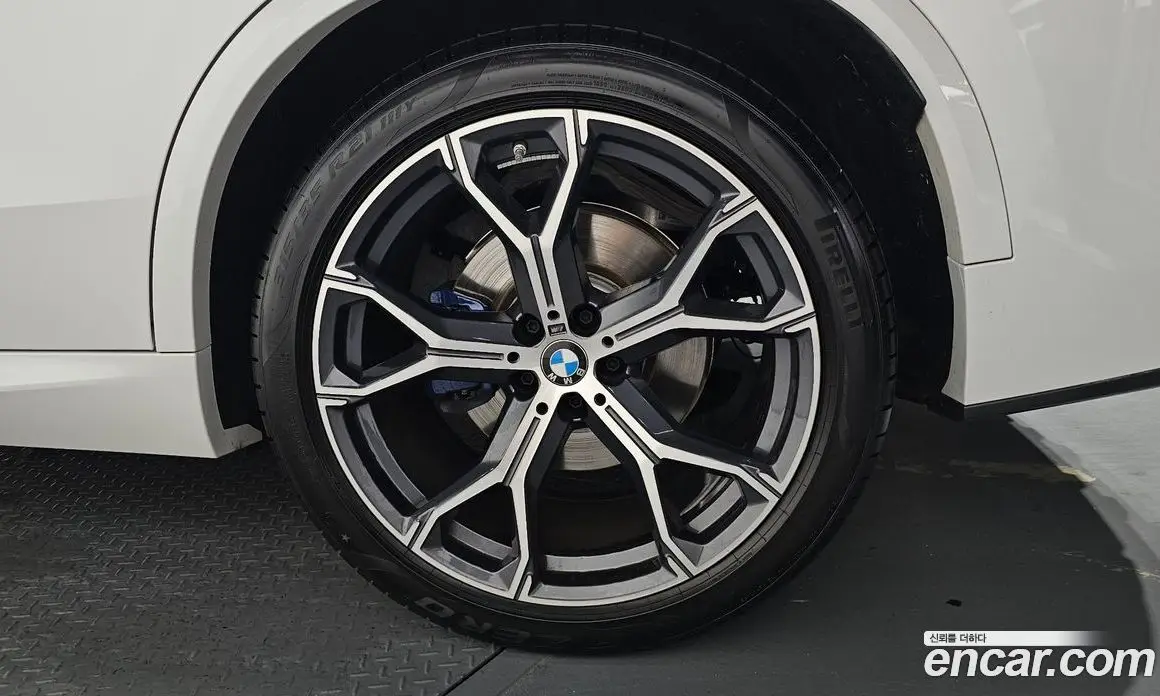 BMW X5 2025 3.0 автомат (гидро), фото 7