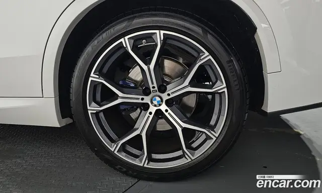 BMW X5 2025 3.0 автомат (гидро), миниатюра 7