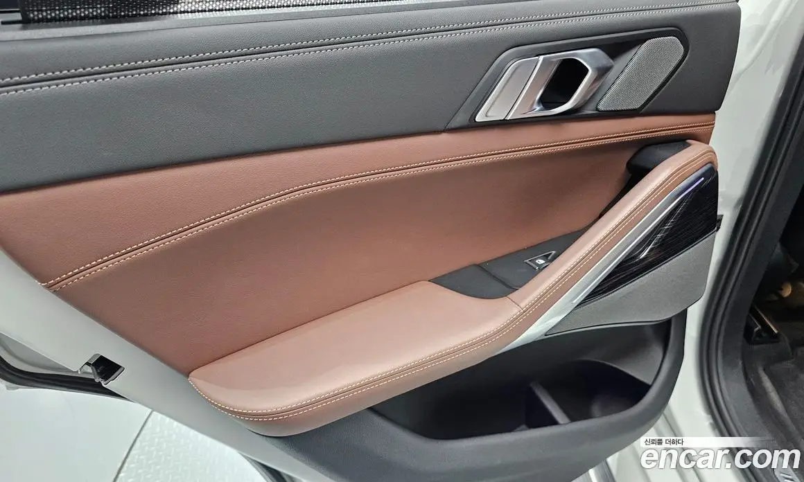 BMW X6 2024 3.0 автомат (гидро), фото 15