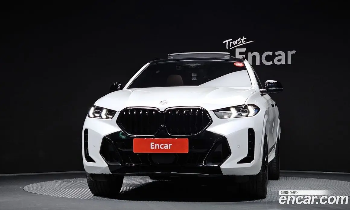 BMW X6 2024 3.0 автомат (гидро), фото 3