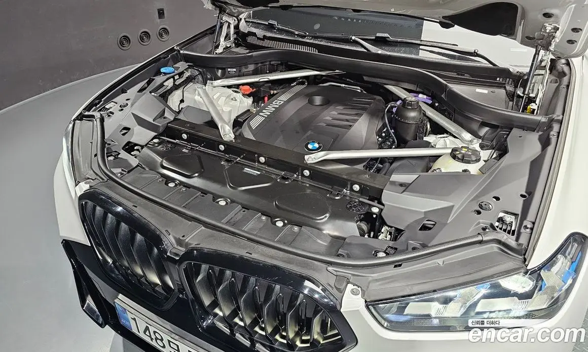 BMW X6 2024 3.0 автомат (гидро), фото 6