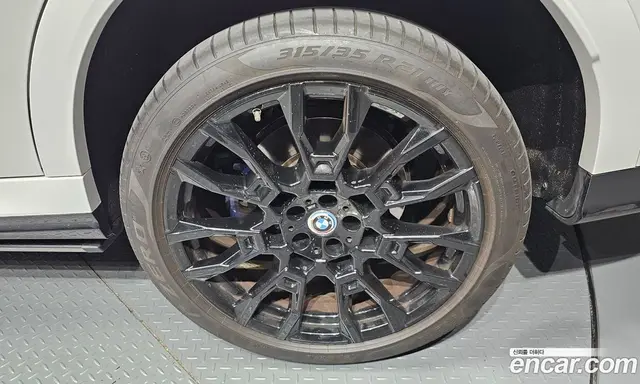 BMW X6 2024 3.0 автомат (гидро), миниатюра 7