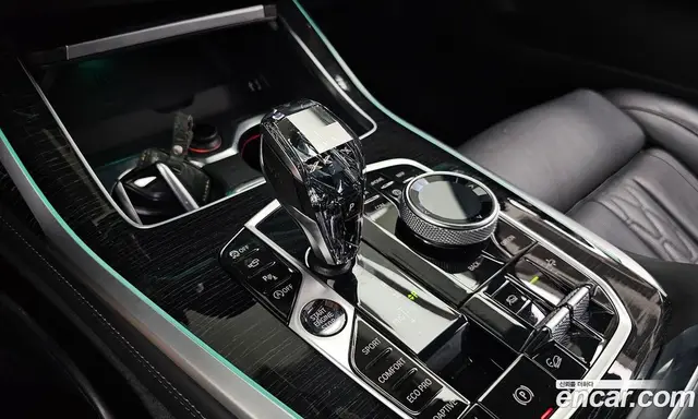 BMW X7 2022 3.0 автомат (гидро), миниатюра 12