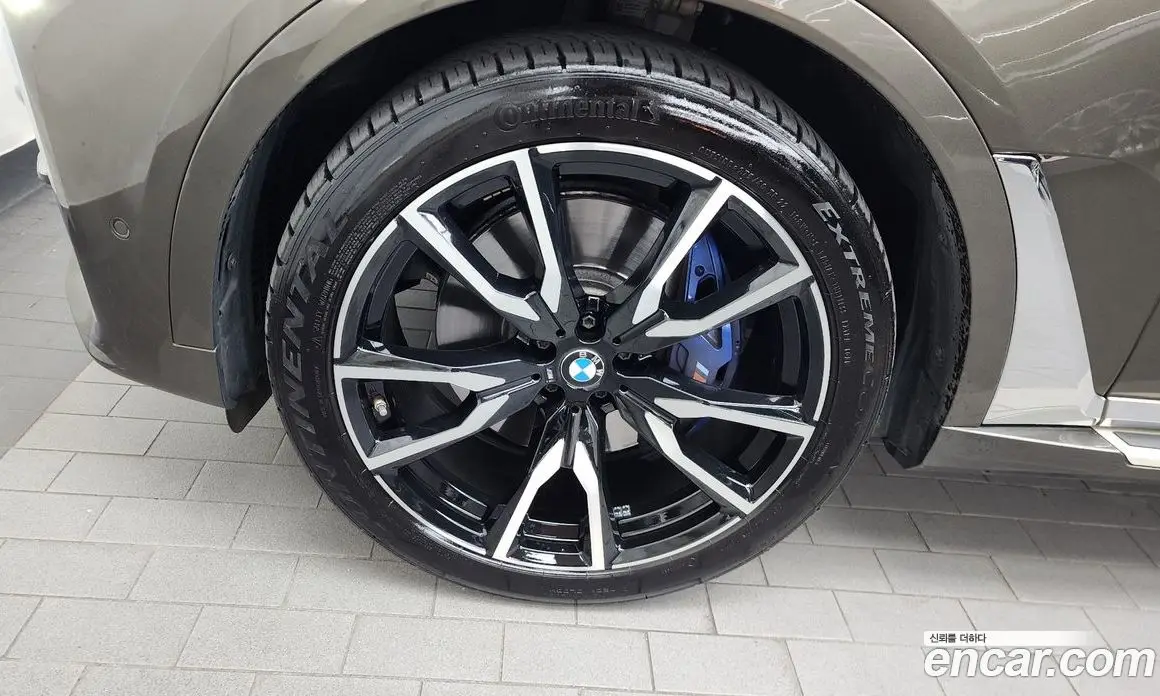 BMW X7 2022 3.0 автомат (гидро), фото 7