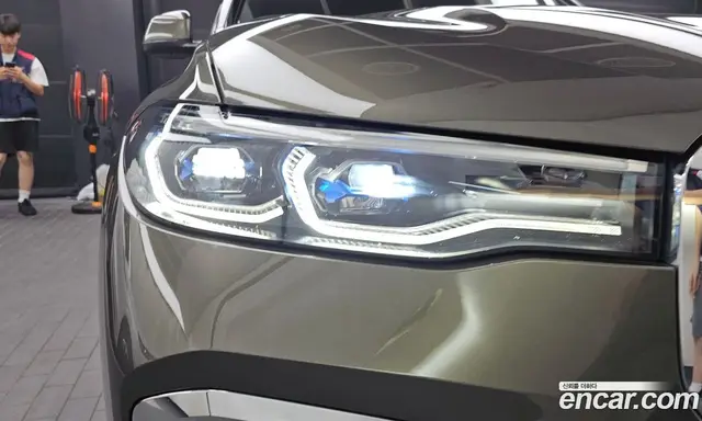 BMW X7 2022 3.0 автомат (гидро), миниатюра 8