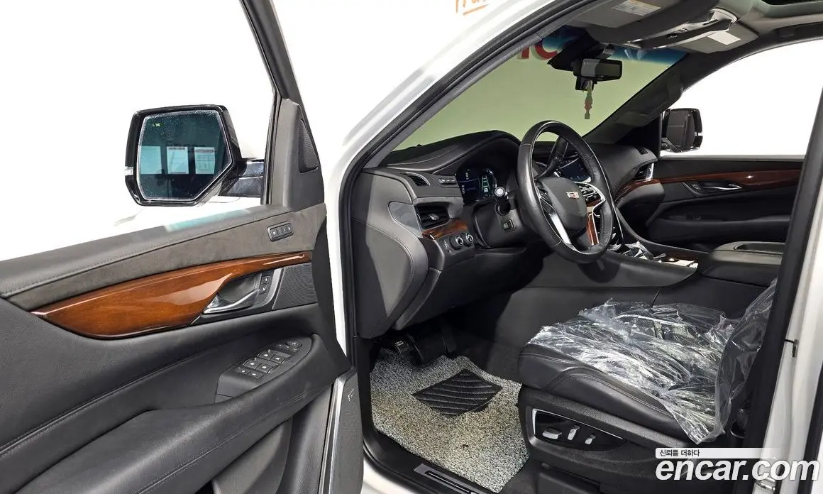 Cadillac Escalade 2018 6.2 автомат (гидро), фото 13