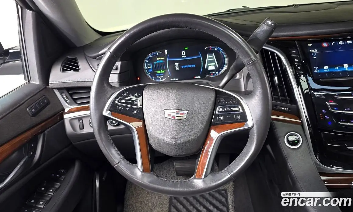 Cadillac Escalade 2018 6.2 автомат (гидро), фото 19