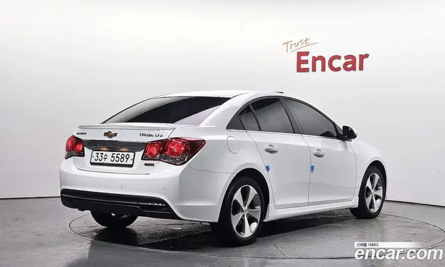 Chevrolet Cruze 2014 1.4 автомат (гидро), миниатюра 2 Chevrolet Cruze 2014 1.4 автомат (гидро), миниатюра 2