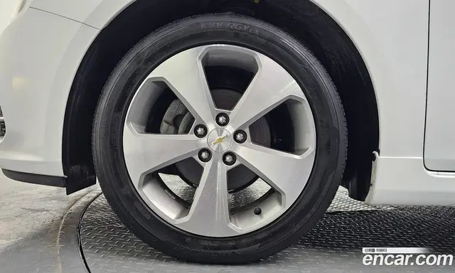 Chevrolet Cruze 2014 1.4 автомат (гидро), миниатюра 5 Chevrolet Cruze 2014 1.4 автомат (гидро), миниатюра 5