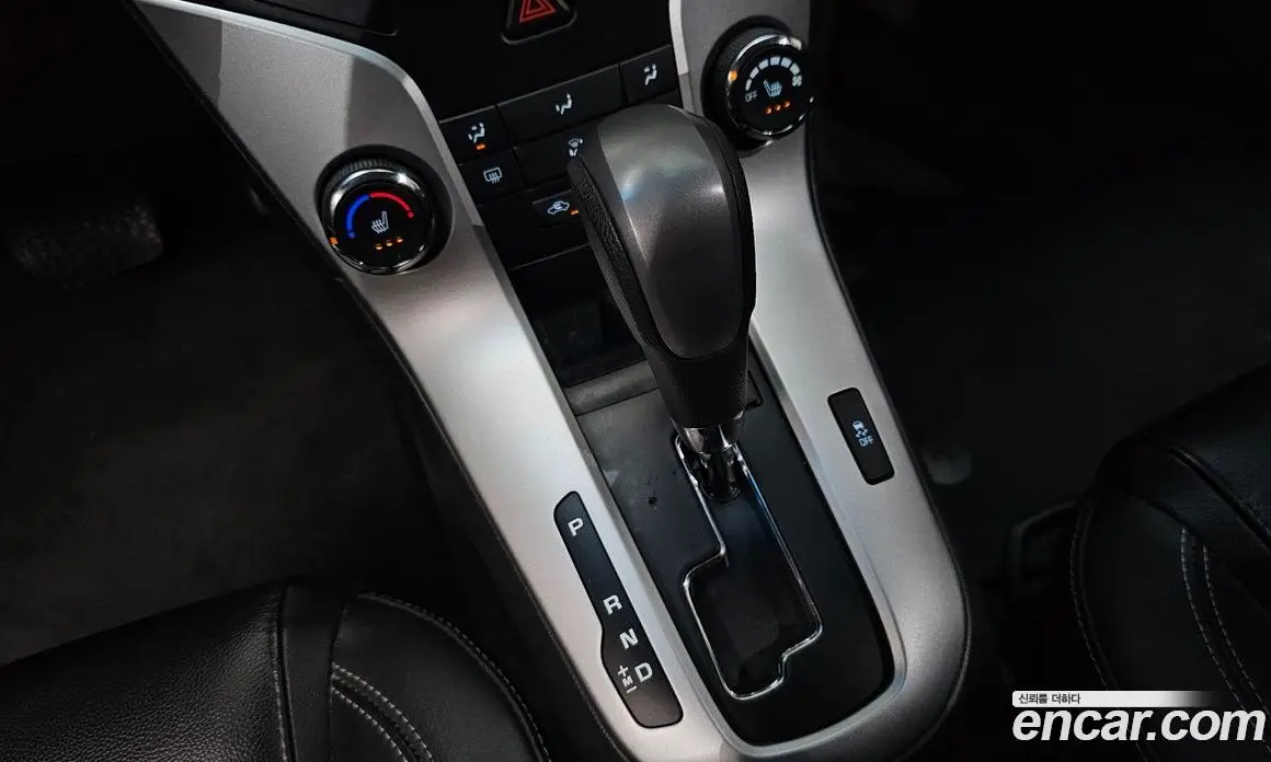 Chevrolet Cruze 2015 1.8 автомат (гидро), фото 11