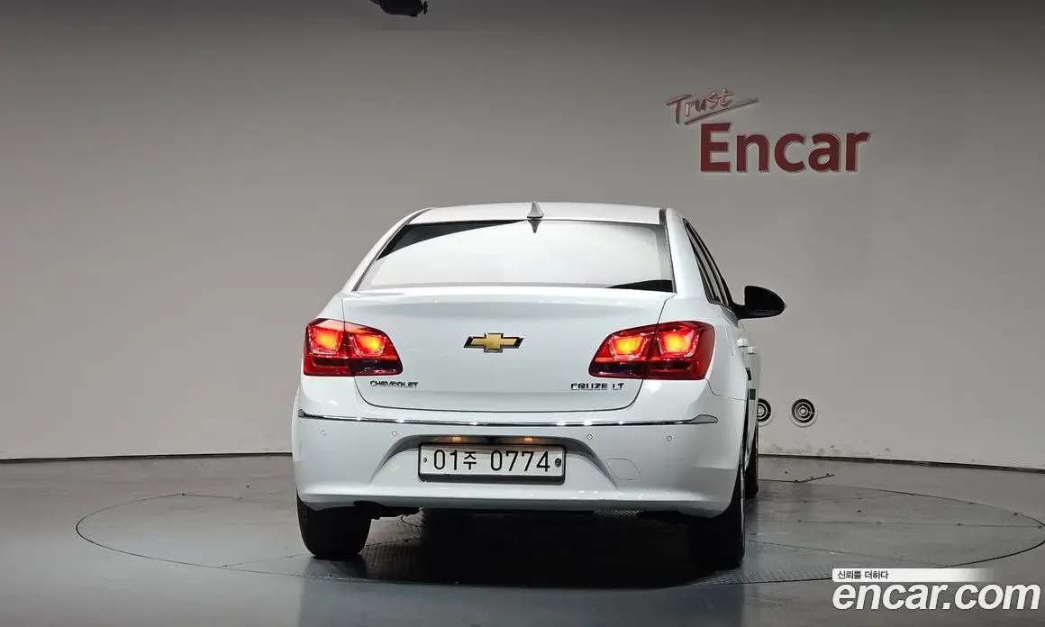 Chevrolet Cruze 2015 1.8 автомат (гидро), фото 3