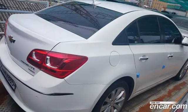 Chevrolet Cruze 2015 1.4 автомат (гидро), миниатюра 11 Chevrolet Cruze 2015 1.4 автомат (гидро), миниатюра 11