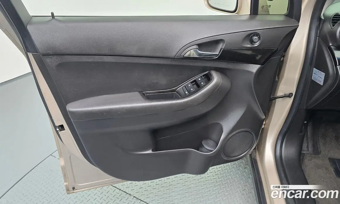 Chevrolet Orlando 2012 2.0 автомат (гидро), фото 14