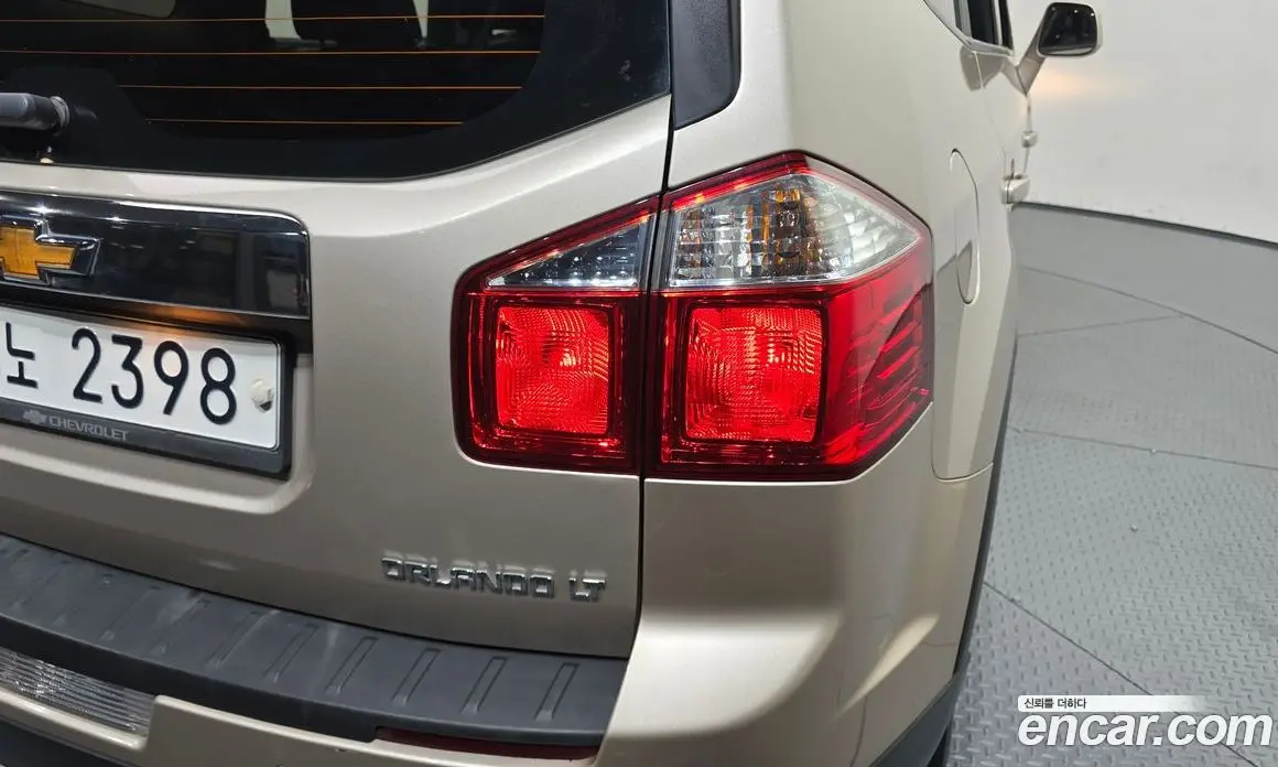 Chevrolet Orlando 2012 2.0 автомат (гидро), фото 9