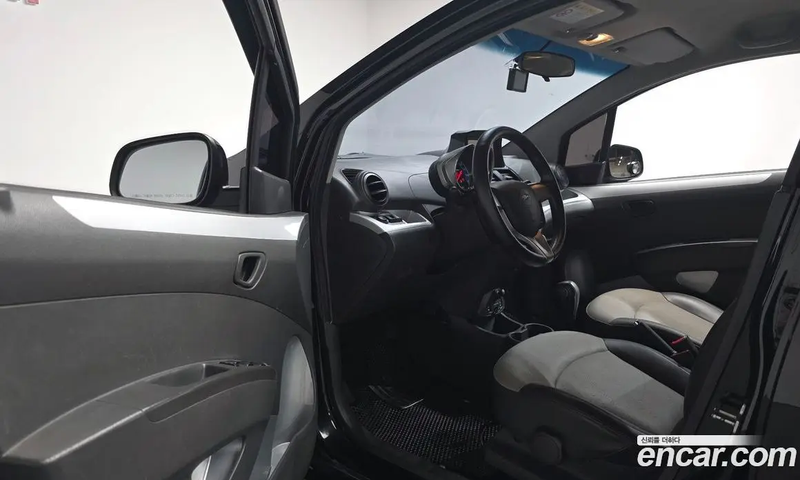 Chevrolet Spark 2014 1.0 автомат (гидро), фото 12