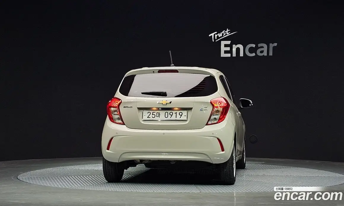 Chevrolet Spark 2015 1.0 автомат (гидро), фото 4