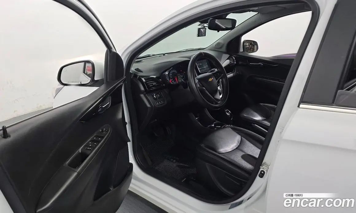 Chevrolet Spark 2016 1.0 автомат (гидро), фото 13