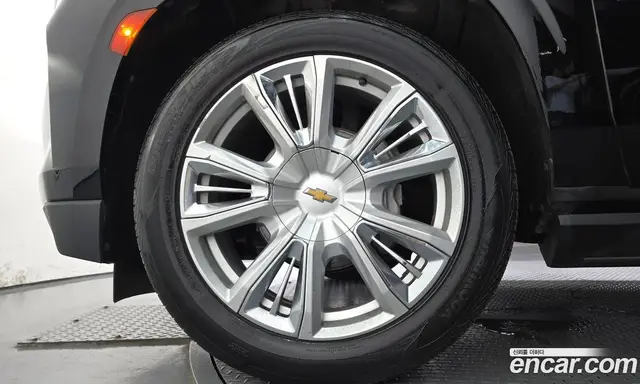 Chevrolet Tahoe 2022 6.2 автомат (гидро), миниатюра 5
