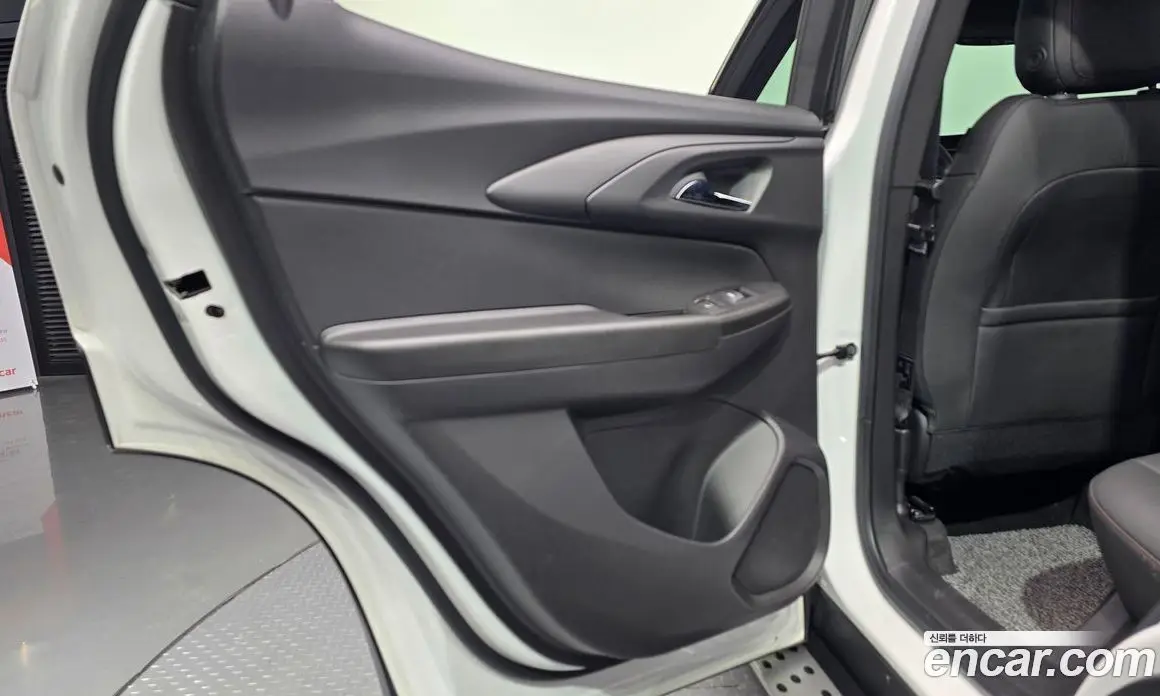 Chevrolet TrailBlazer 2023 1.3 автомат (гидро), фото 14