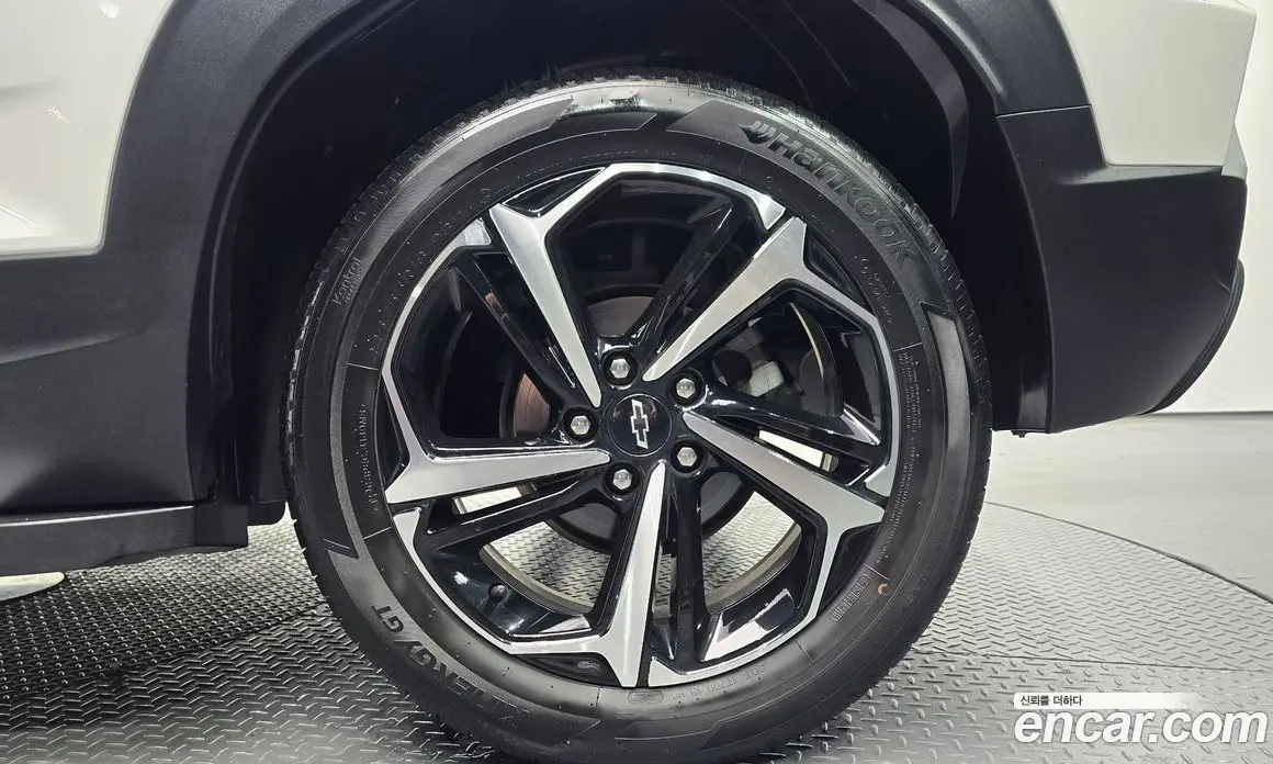 Chevrolet TrailBlazer 2023 1.3 автомат (гидро), фото 6