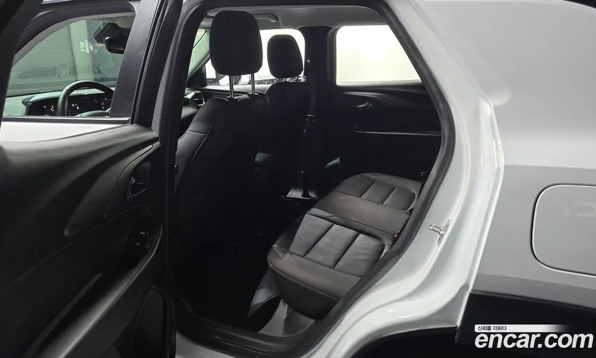 Chevrolet TrailBlazer 2024 1.3 автомат (гидро), фото 17
