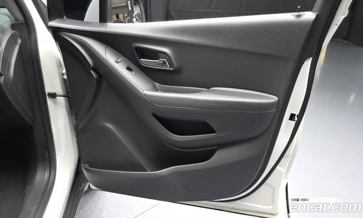 Chevrolet Trax 2015 1.4 автомат (гидро), фото 14