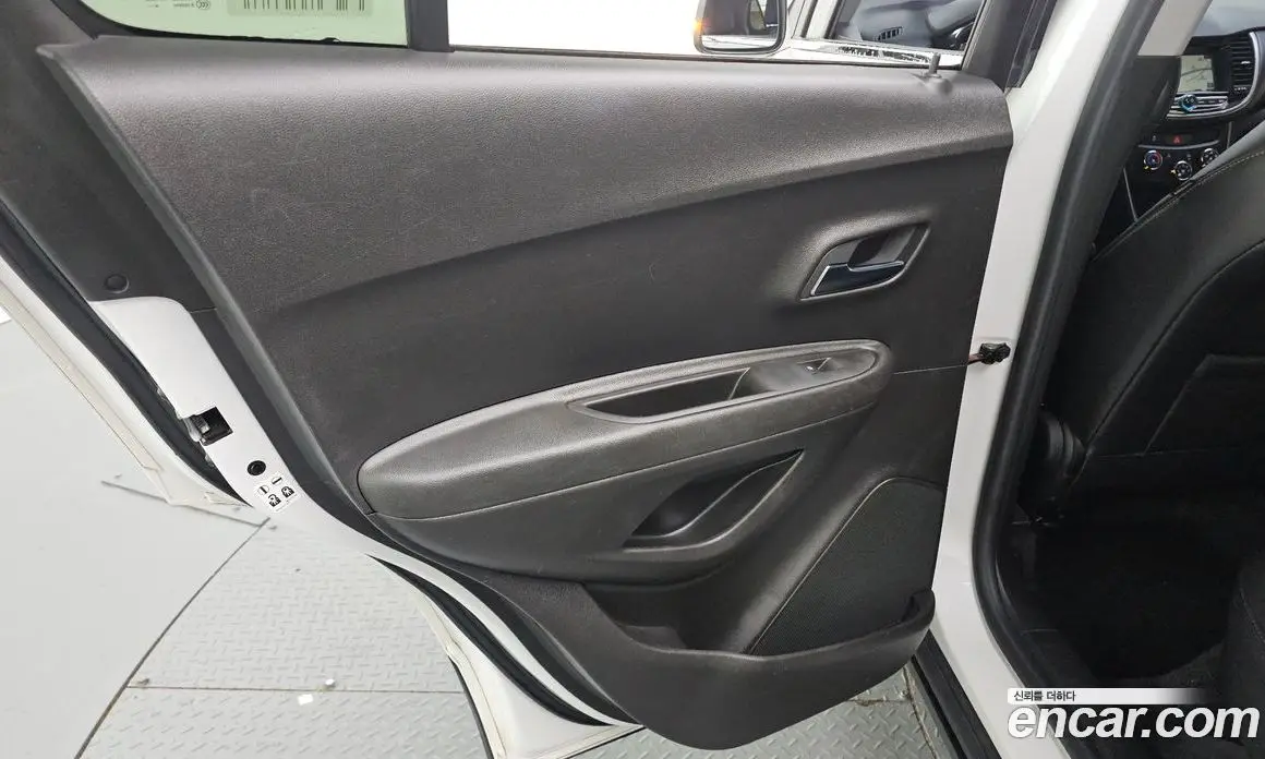 Chevrolet Trax 2016 1.4 автомат (гидро), фото 14