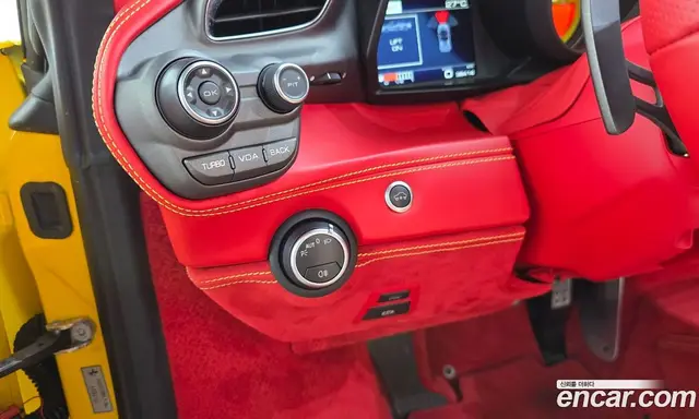 Ferrari 488 2018 3.9 автомат (гидро), миниатюра 12
