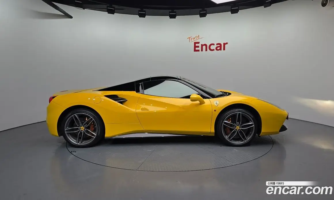Ferrari 488 2018 3.9 автомат (гидро), фото 20