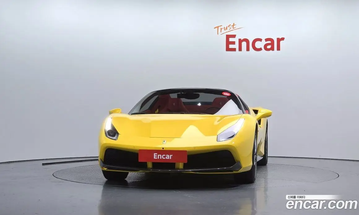 Ferrari 488 2018 3.9 автомат (гидро), фото 3