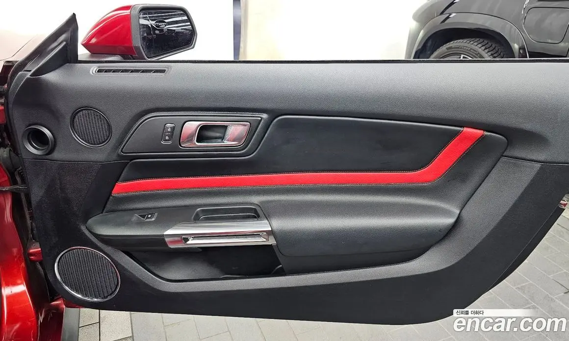 Ford Mustang 2019 2.3 автомат (гидро), фото 15 Ford Mustang 2019 2.3 автомат (гидро), фото 15