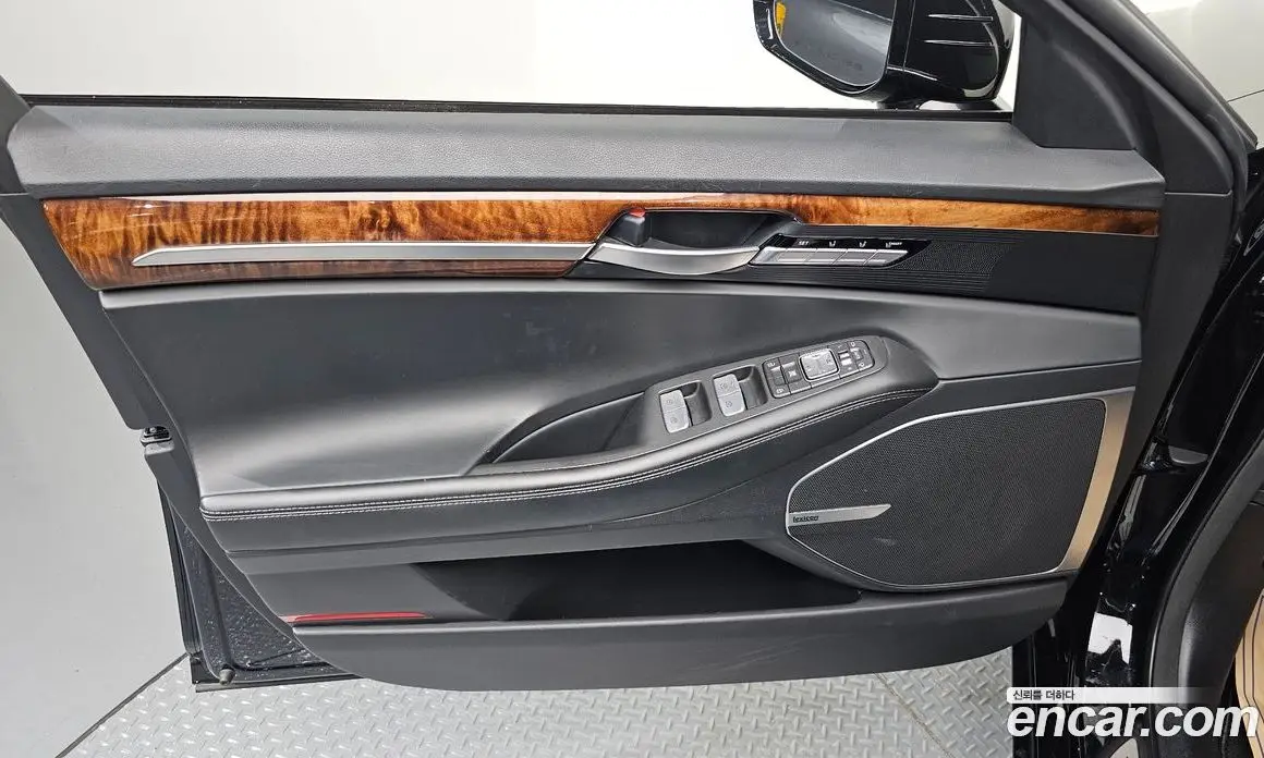 Genesis EQ900 2016 3.8 автомат (гидро), фото 14