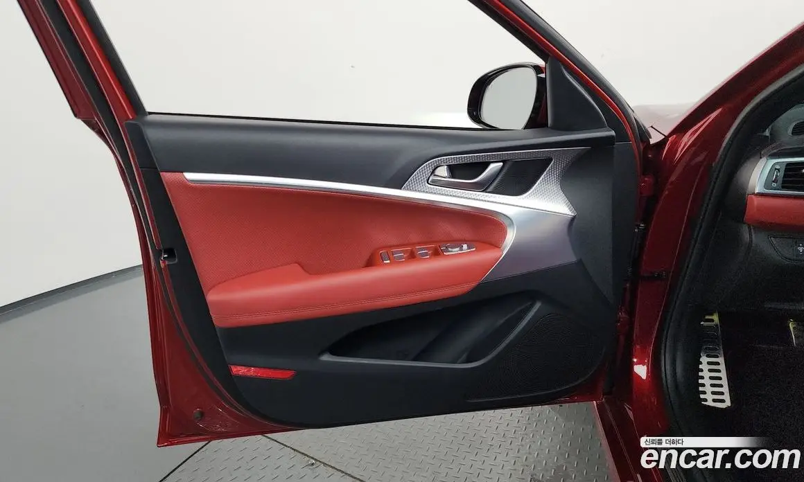 Genesis G70 2021 2.0 автомат (гидро), фото 13 Genesis G70 2021 2.0 автомат (гидро), фото 13