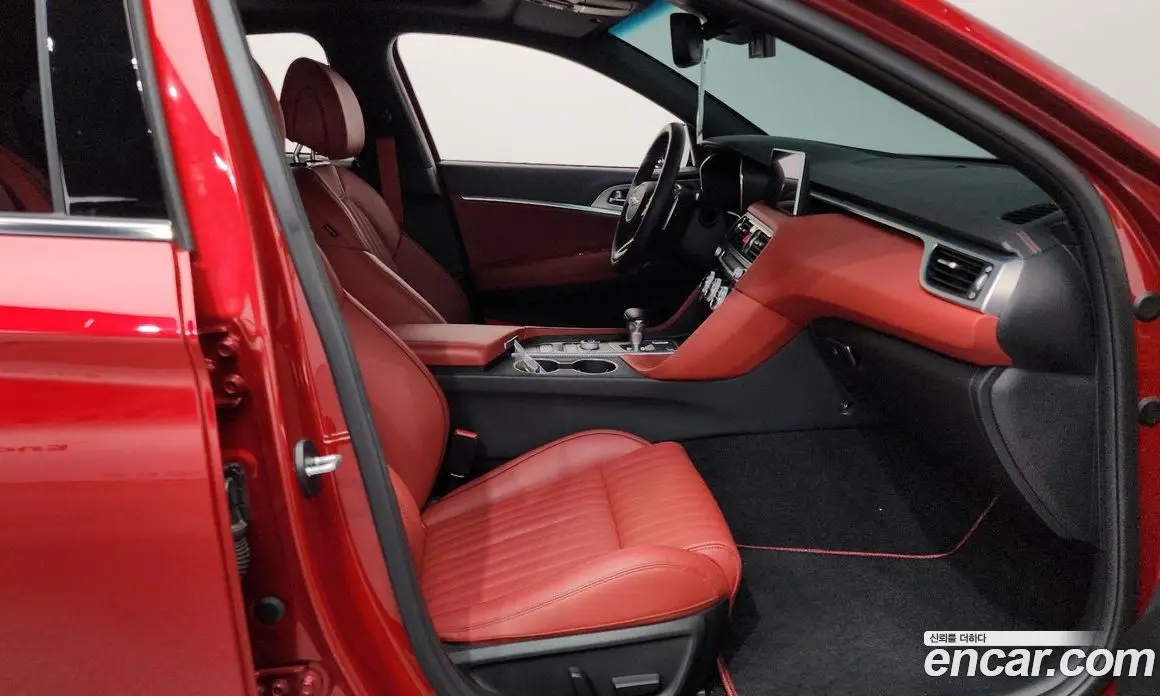 Genesis G70 2021 2.0 автомат (гидро), фото 15 Genesis G70 2021 2.0 автомат (гидро), фото 15