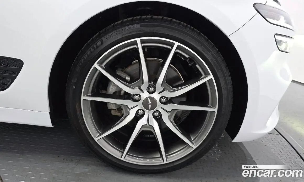 Genesis G70 2022 2.0 автомат (гидро), фото 5 Genesis G70 2022 2.0 автомат (гидро), фото 5