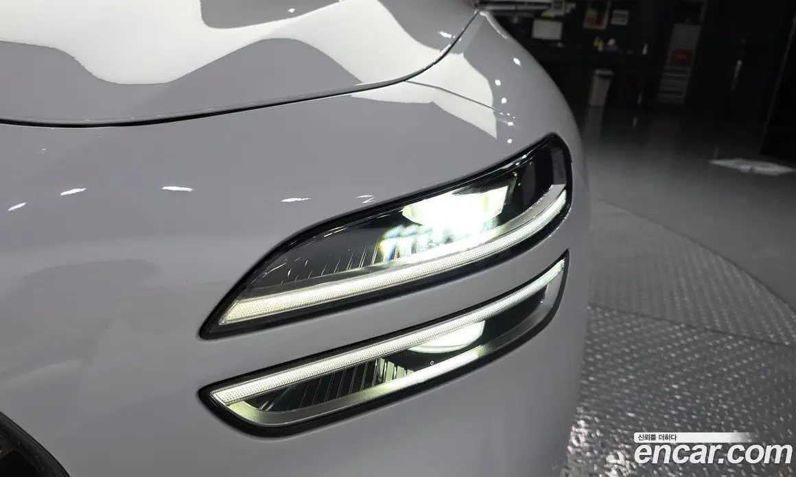 Genesis G70 2022 2.0 автомат (гидро), фото 8 Genesis G70 2022 2.0 автомат (гидро), фото 8