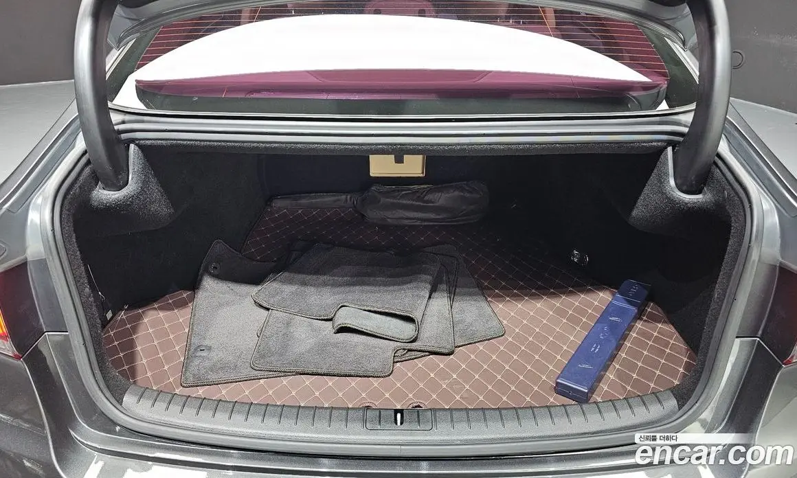 Genesis G80 2016 3.3 автомат (гидро), фото 20 Genesis G80 2016 3.3 автомат (гидро), фото 20
