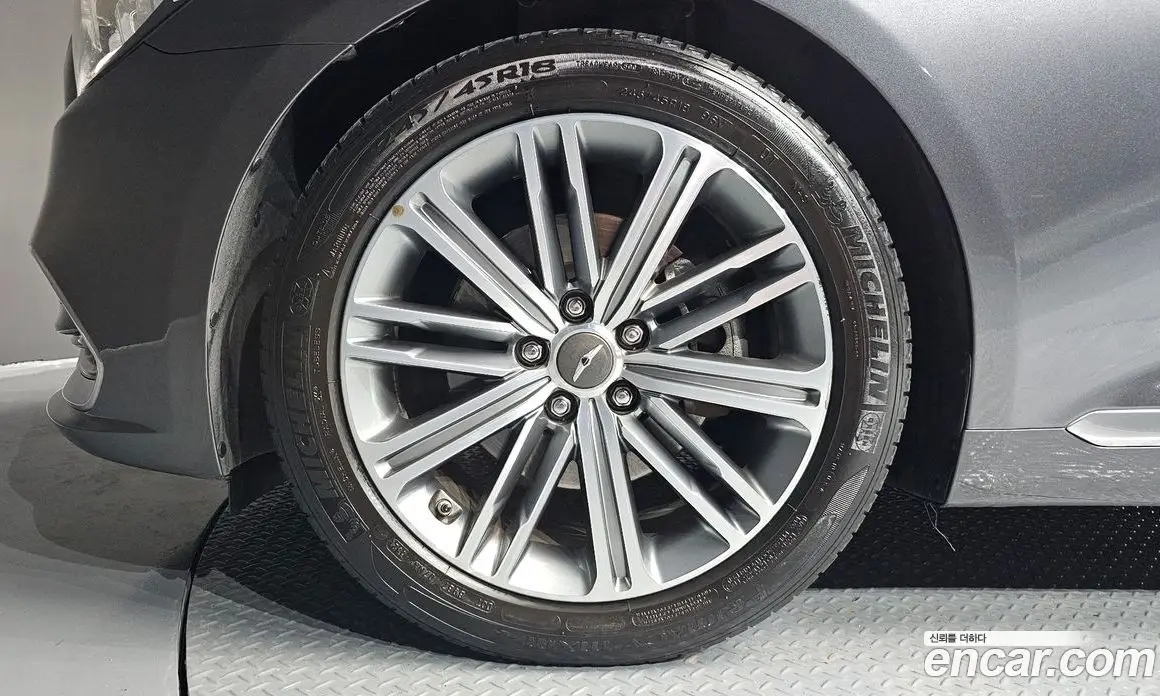 Genesis G80 2016 3.3 автомат (гидро), фото 5 Genesis G80 2016 3.3 автомат (гидро), фото 5