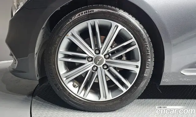 Genesis G80 2016 3.3 автомат (гидро), миниатюра 5 Genesis G80 2016 3.3 автомат (гидро), миниатюра 5