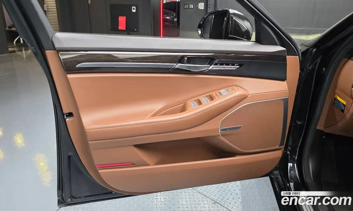Genesis G90 2019 3.8 автомат (гидро), фото 14