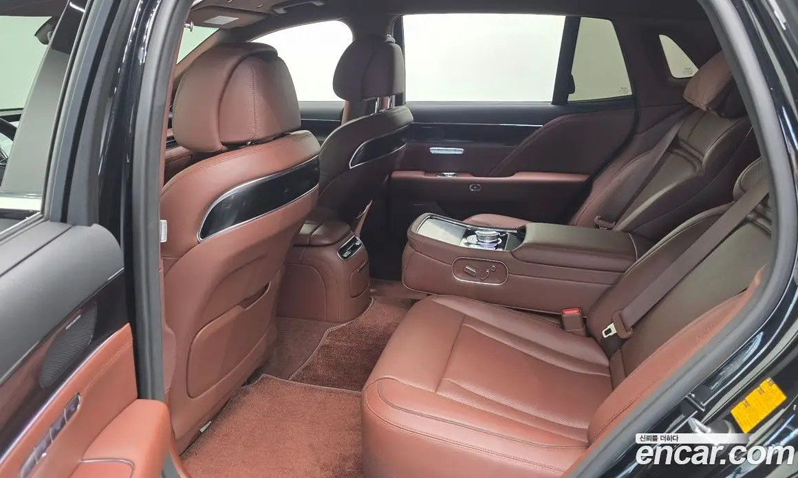 Genesis G90 2023 3.5 автомат (гидро), фото 16 Genesis G90 2023 3.5 автомат (гидро), фото 16