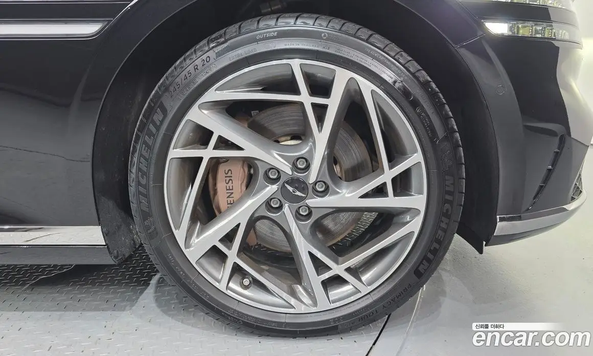 Genesis G90 2023 3.5 автомат (гидро), фото 7 Genesis G90 2023 3.5 автомат (гидро), фото 7