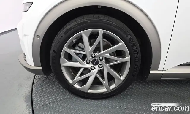 Genesis GV60 2022 0.1 автомат (гидро), миниатюра 5 Genesis GV60 2022 0.1 автомат (гидро), миниатюра 5